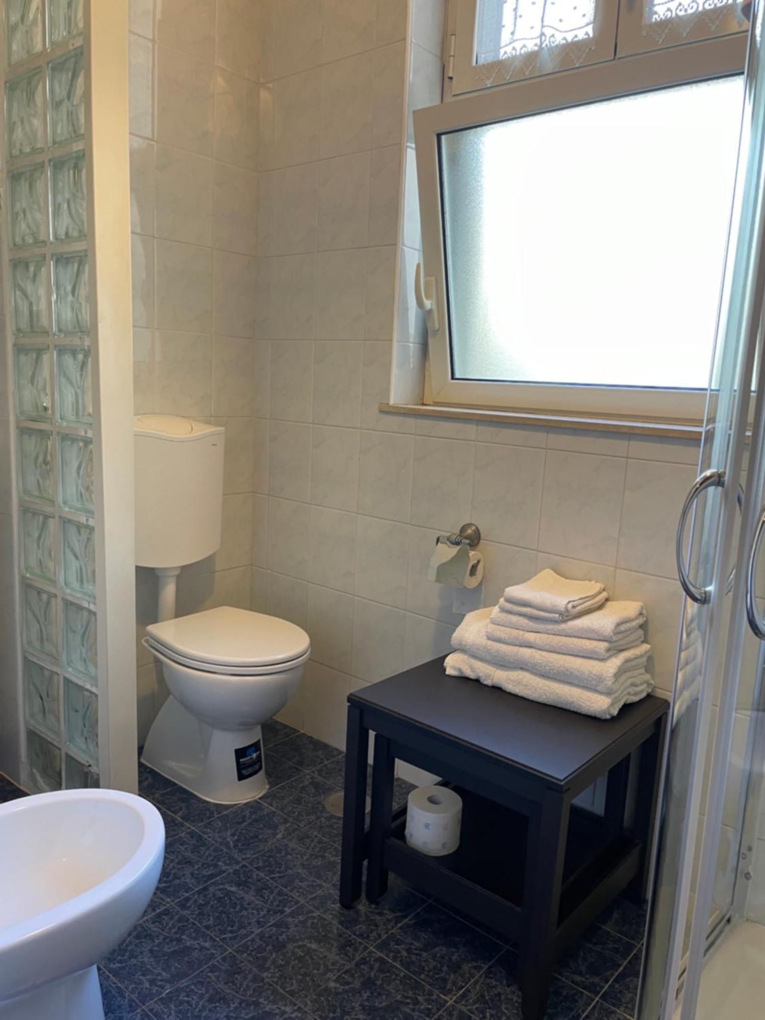 B&B Trieste&Trento ナポリ エクステリア 写真